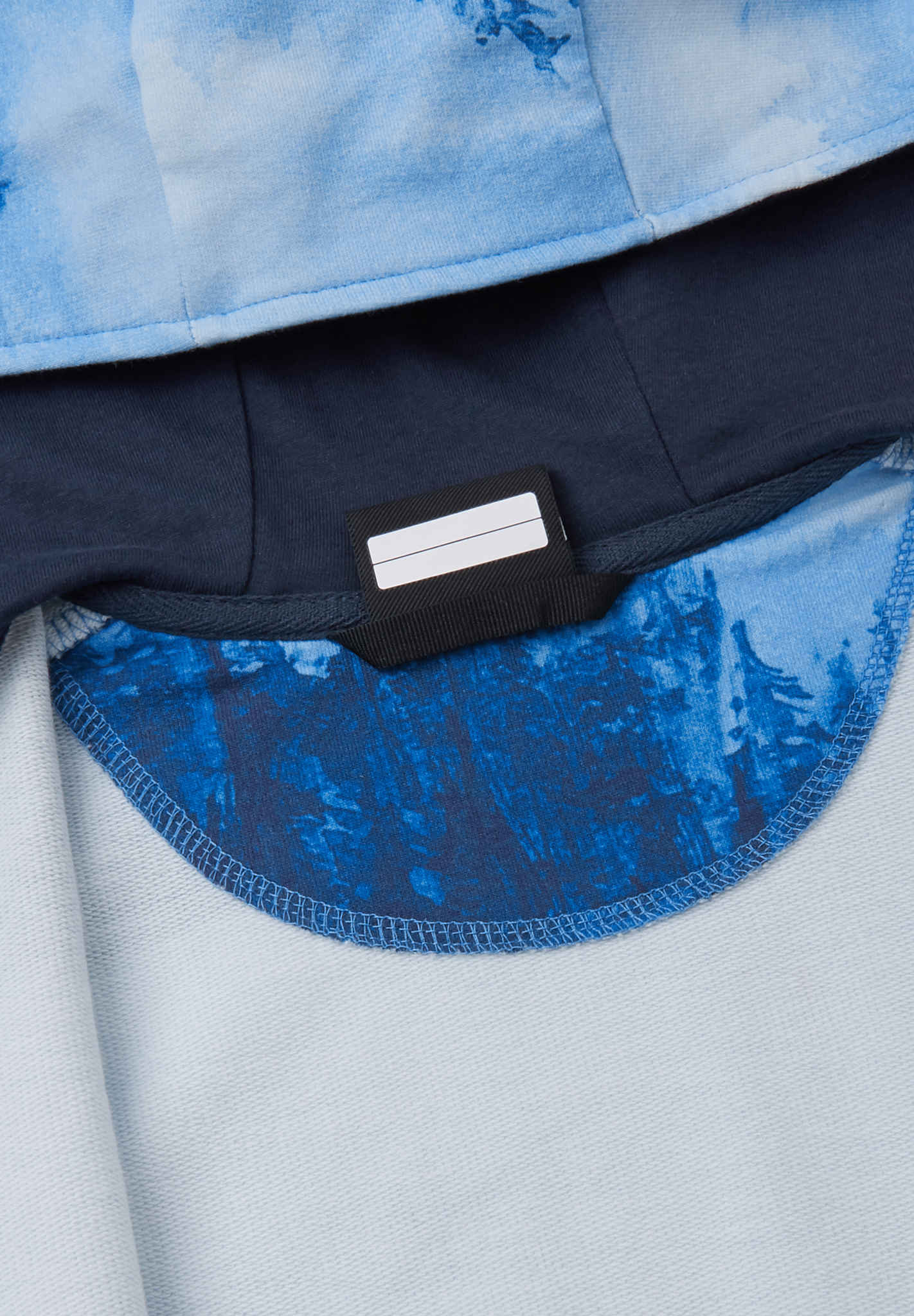 Bluza z kapturem Metsiin