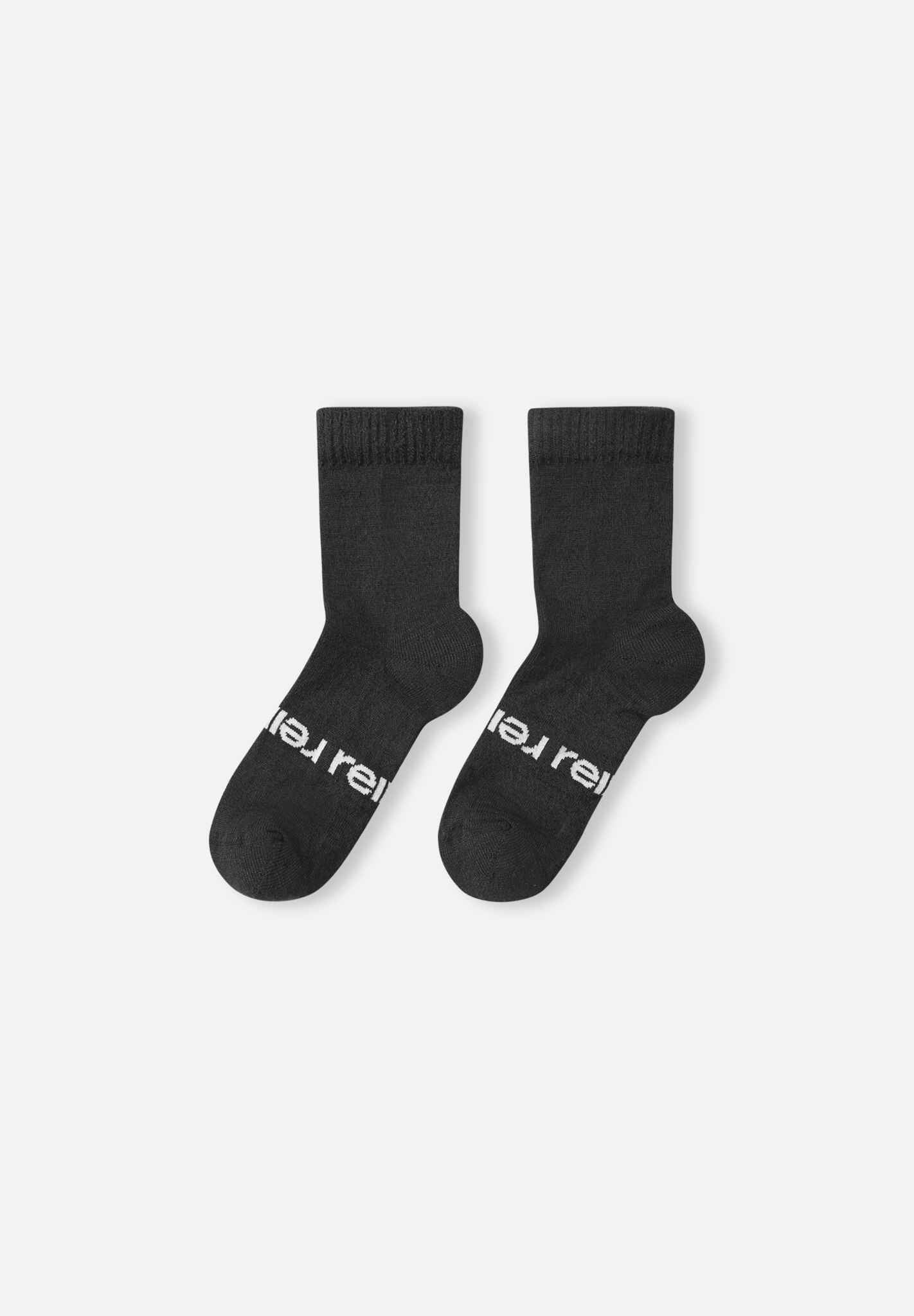 9990